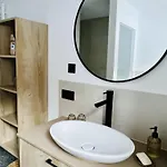 Wyzenborne Apartahotel 3*