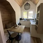 Wyzenborne Apartahotel 3*