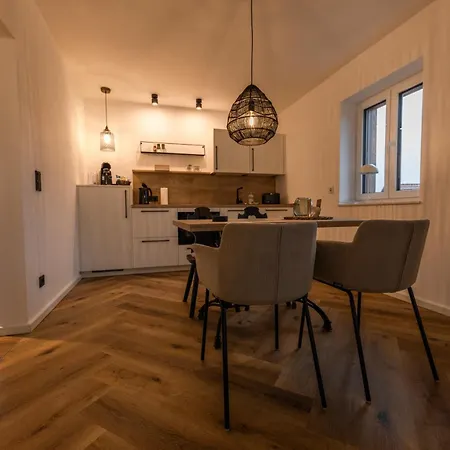 Wyzenborne Aparthotel 3*