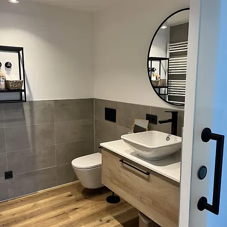 Wyzenborne Aparthotel Sontra