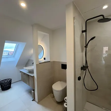 Wyzenborne Aparthotel