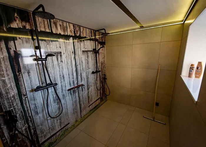 Wyzenborne 아파트호텔